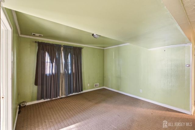 7 Exeter Street, Highland Park, NJ 08904