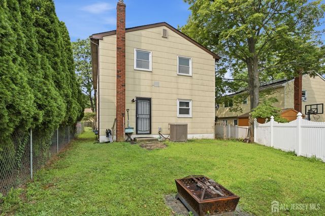 7 Exeter Street, Highland Park, NJ 08904