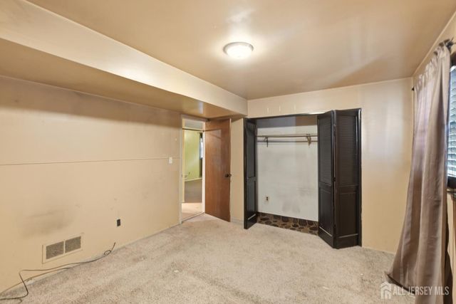 7 Exeter Street, Highland Park, NJ 08904