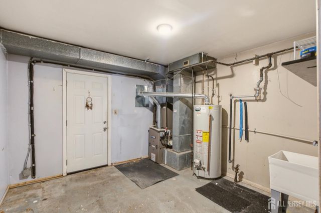 7 Exeter Street, Highland Park, NJ 08904