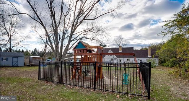 1662 ROUTE 206, Southampton, NJ 08088