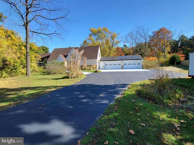 1662 ROUTE 206, Southampton, NJ 08088