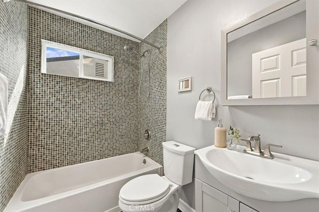 1139 23rd, Manhattan Beach, CA 90266