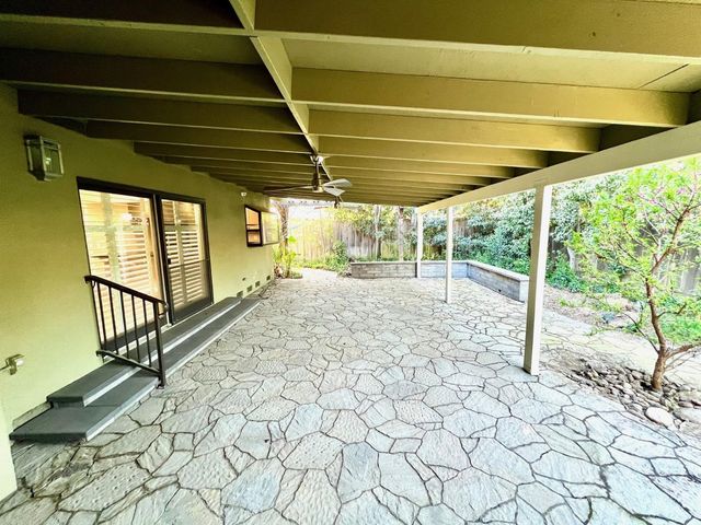 3837 Marigold Ln, Modesto, CA 95356