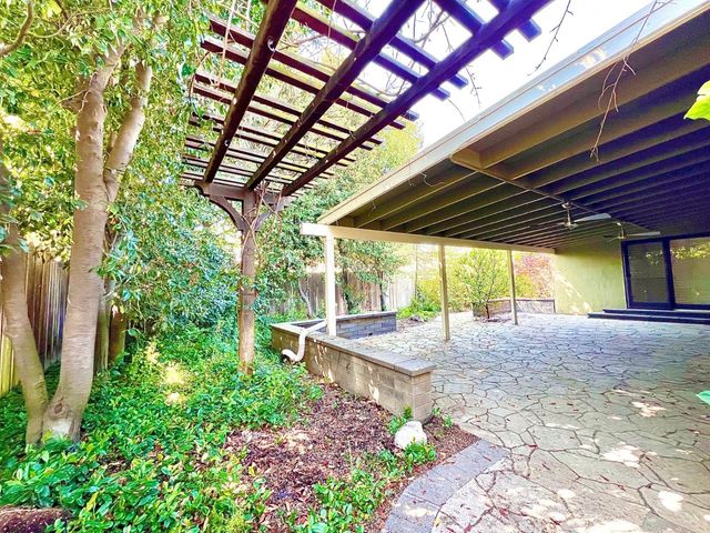 3837 Marigold Ln, Modesto, CA 95356