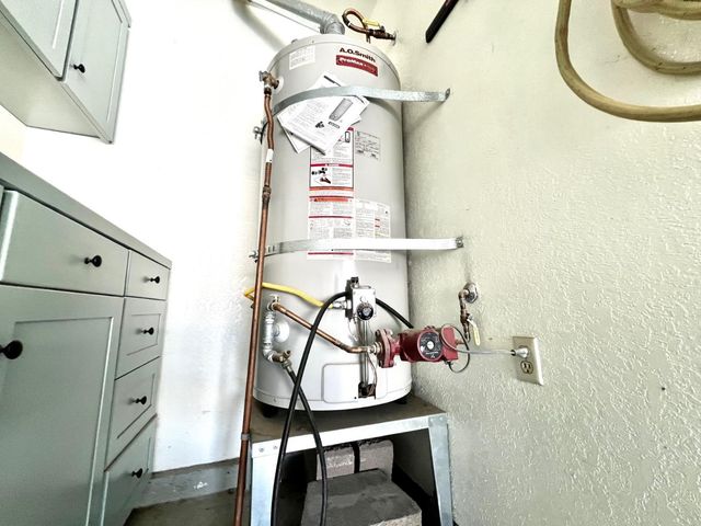 3837 Marigold Ln, Modesto, CA 95356