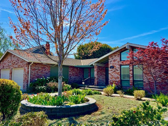 3837 Marigold Ln, Modesto, CA 95356