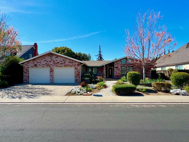 3837 Marigold Ln, Modesto, CA 95356