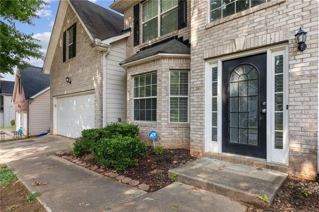 2871 Chilhowee Drive, Atlanta, GA 30331
