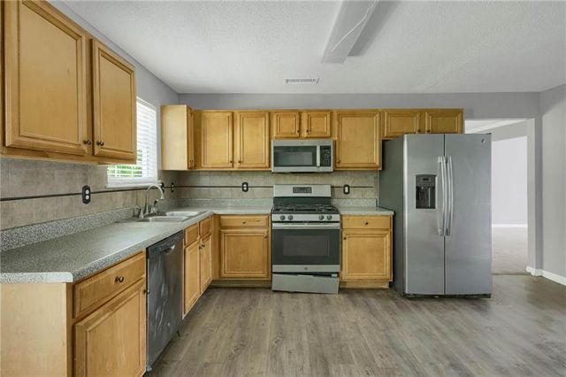 2871 Chilhowee Drive, Atlanta, GA 30331