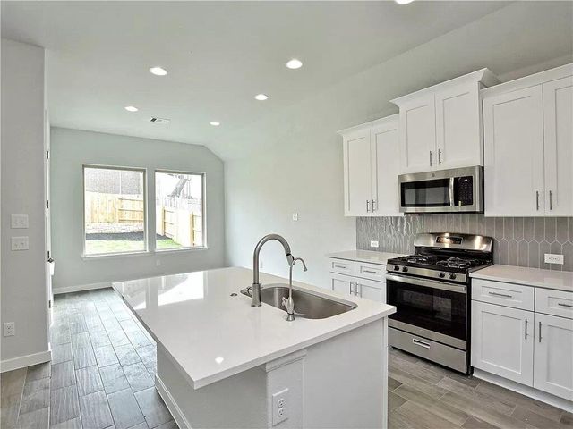 129 San Domenico CV, Georgetown, TX 78628
