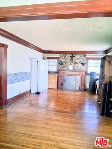 4219 Kenwood Avenue, Los Angeles, CA 90037