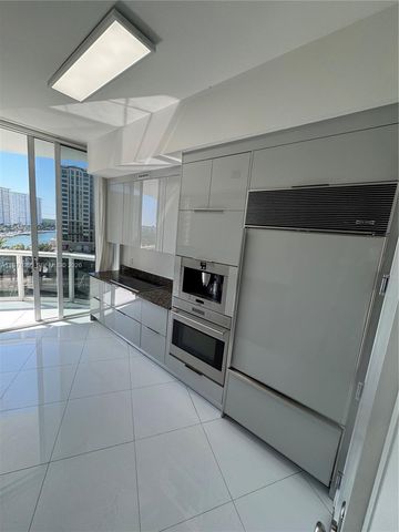 15901 Collins Ave 505, Sunny Isles Beach, FL 33160
