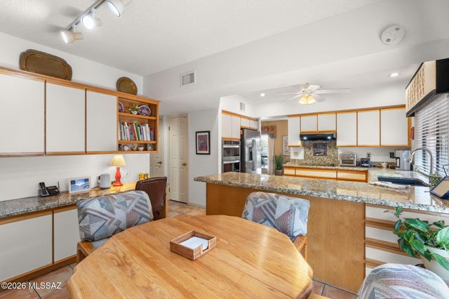 37341 S Blackfoot Drive, Tucson, AZ 85739