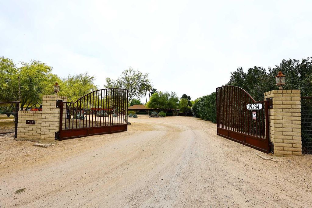 29234 N 53rd Street, Cave Creek, AZ 85331