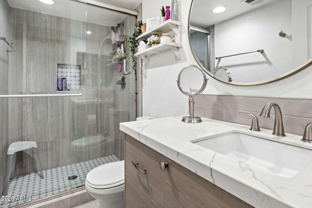 828 W WESTCHESTER Avenue, Tempe, AZ 85283