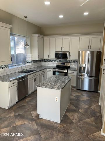 871 W Cherrywood Drive, Chandler, AZ 85248