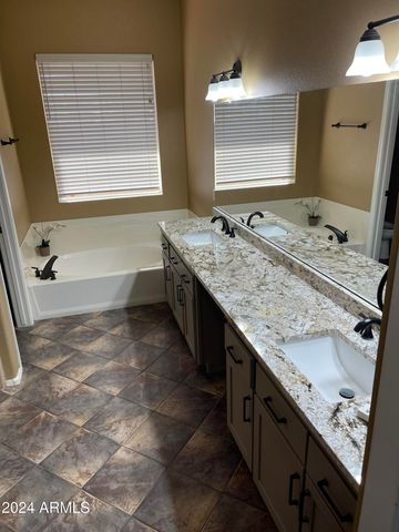 871 W Cherrywood Drive, Chandler, AZ 85248