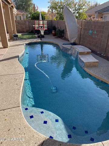 871 W Cherrywood Drive, Chandler, AZ 85248