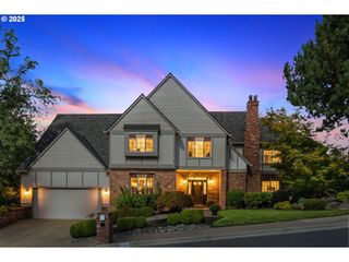 12083 Nw BLACKHAWK Dr, Portland, OR 97229