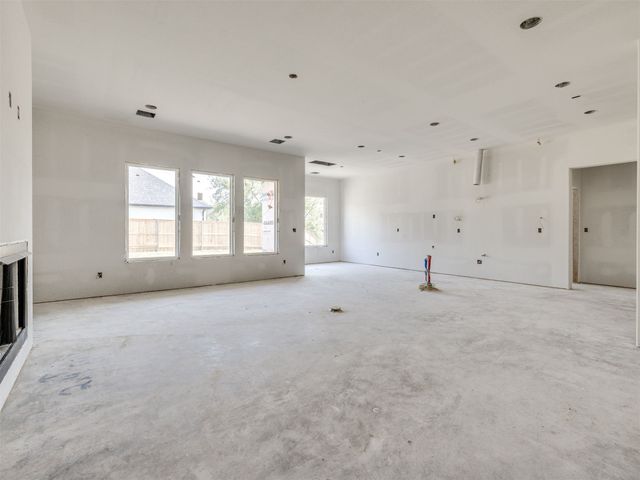 695 W 113th Court S, Jenks, OK 74037
