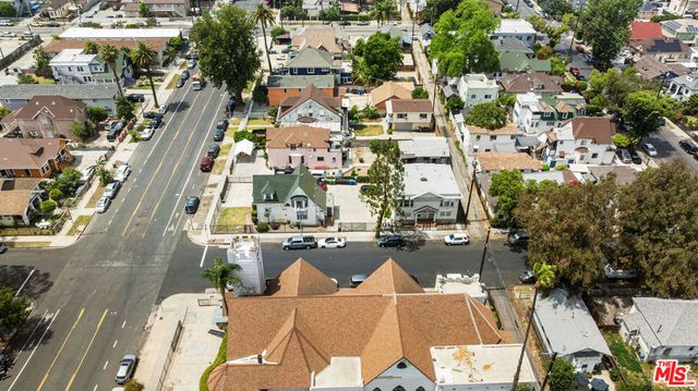 933 E 28th Street, Los Angeles, CA 90011