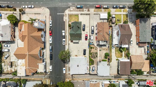 933 E 28th Street, Los Angeles, CA 90011