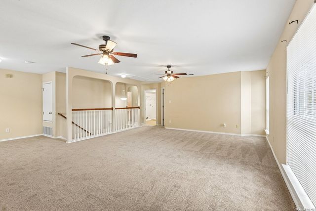 6947 Cutting Crk, San Antonio, TX 78244