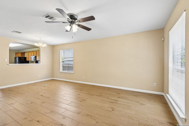 6947 Cutting Crk, San Antonio, TX 78244
