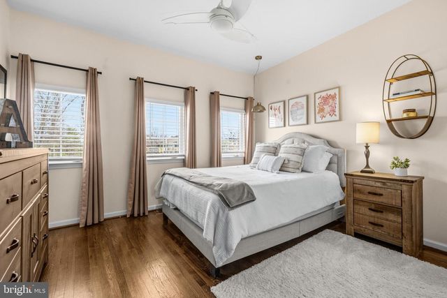 12138 CHANCERY STATION CIR, Reston, VA 20190