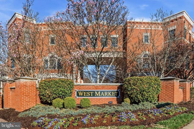 12138 CHANCERY STATION CIR, Reston, VA 20190