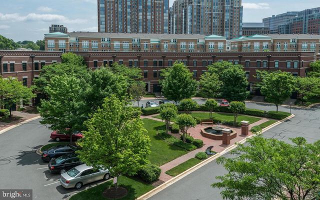 12138 CHANCERY STATION CIR, Reston, VA 20190