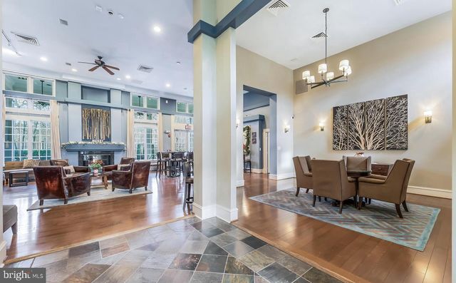 12138 CHANCERY STATION CIR, Reston, VA 20190