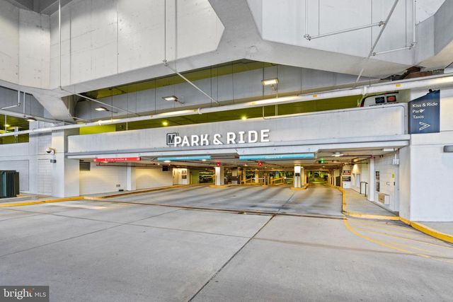 12138 CHANCERY STATION CIR, Reston, VA 20190