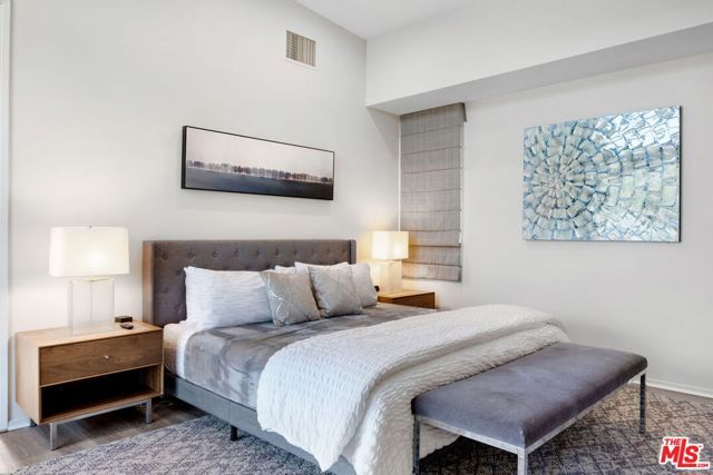 1090 Azure Court, Palm Springs, CA 92262