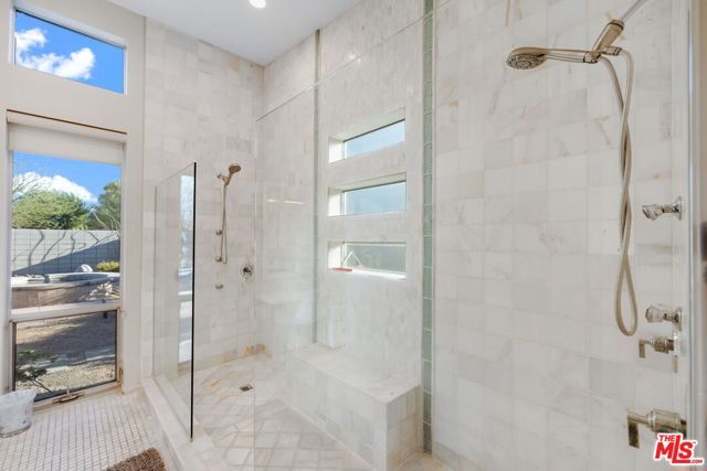 1090 Azure Court, Palm Springs, CA 92262