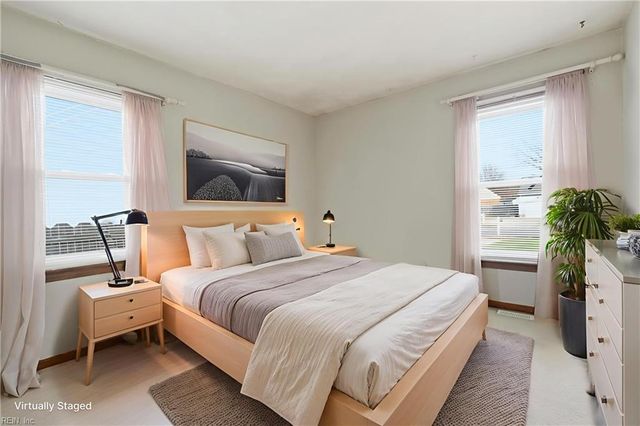 316 Melonie CT, Chesapeake, VA 23322