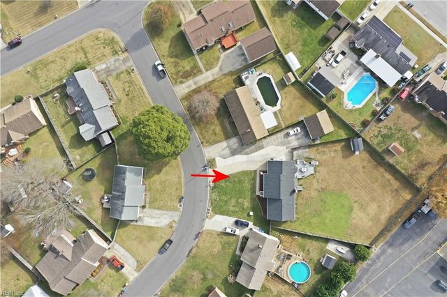 316 Melonie CT, Chesapeake, VA 23322