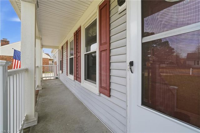 316 Melonie CT, Chesapeake, VA 23322