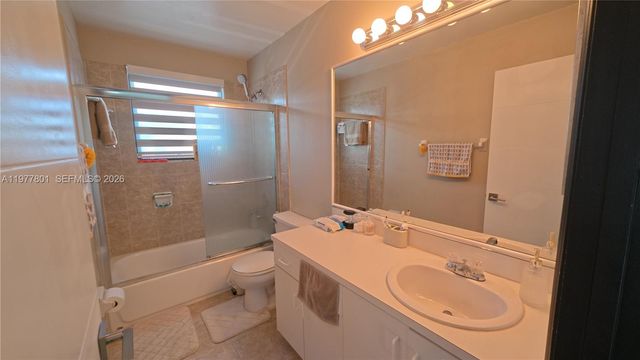 18197 SW 4th Court, Pembroke Pines, FL 33029