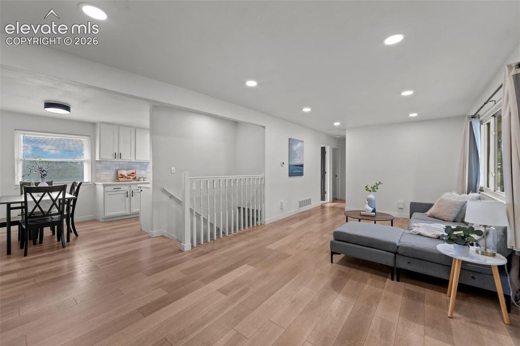 503 Loomis Avenue, Colorado Springs, CO 80906 — photo 5