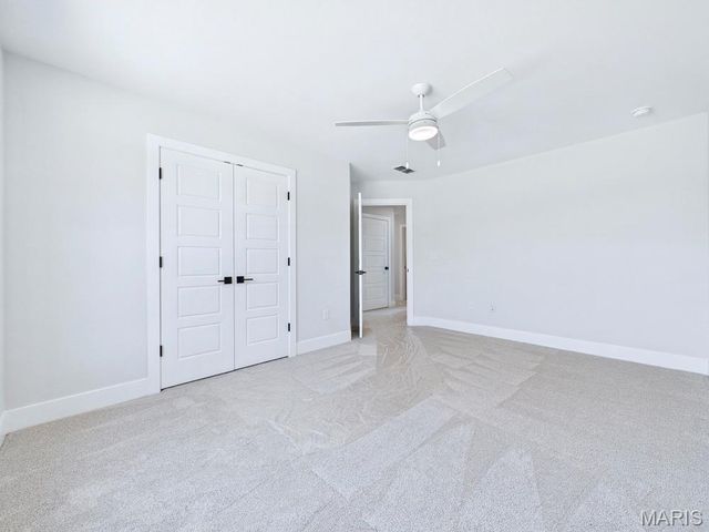 4 Schon Ct., Glen Carbon, IL 62034