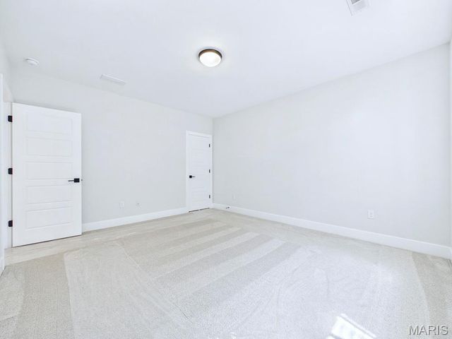 4 Schon Ct., Glen Carbon, IL 62034