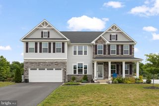 109 DECATUR CIRCLE, Stephens City, VA 22655