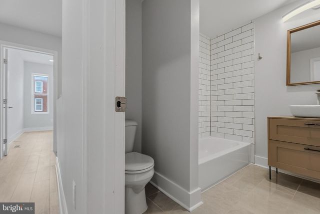 1748 S HANOVER ST, Baltimore, MD 21230