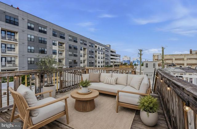 1748 S HANOVER ST, Baltimore, MD 21230
