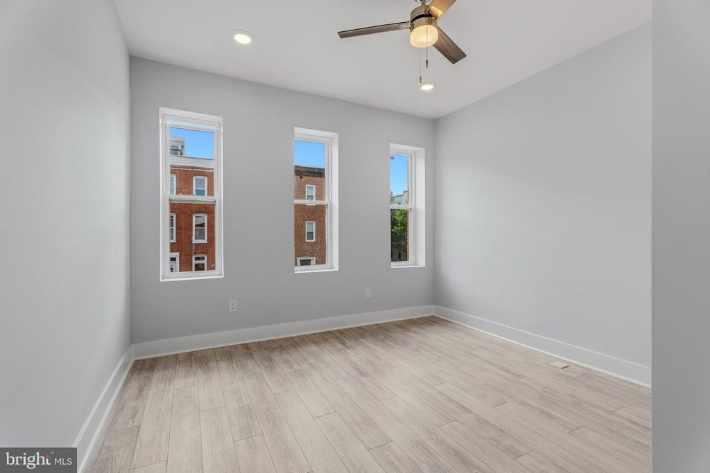 Image 15 of property listing at 1748 S HANOVER ST, Baltimore, MD 21230