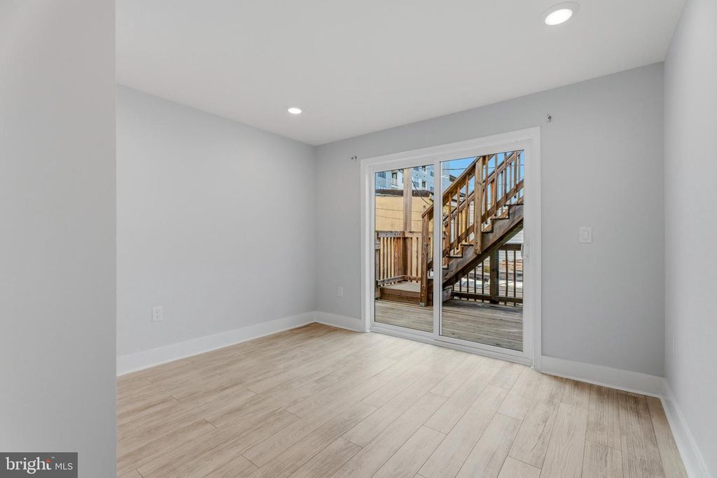 Image 24 of property listing at 1748 S HANOVER ST, Baltimore, MD 21230