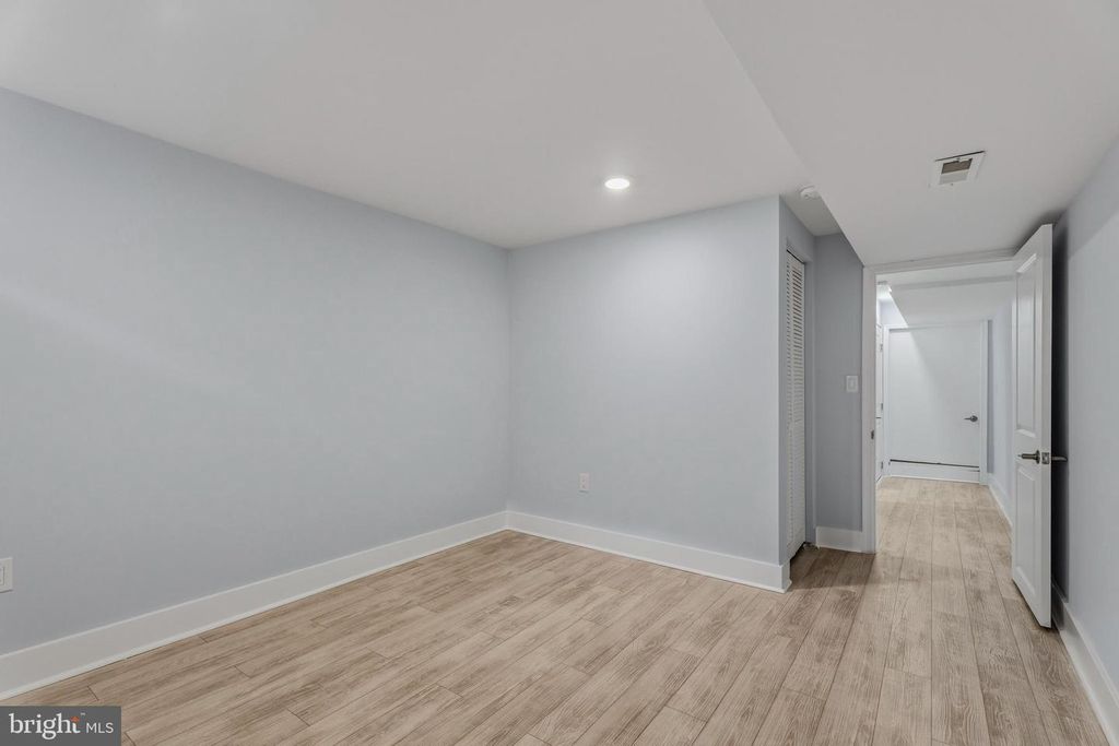 Image 32 of property listing at 1748 S HANOVER ST, Baltimore, MD 21230
