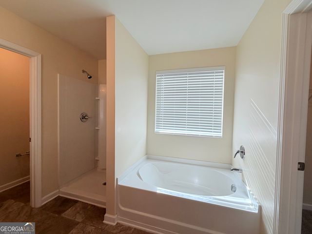 18 Everett Circle, Cartersville, GA 30120